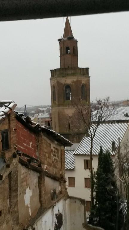 Hostal Pirineos Barbastro Zewnętrze zdjęcie