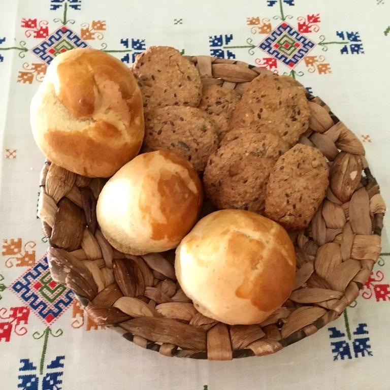 Hostal Pirineos Barbastro Zewnętrze zdjęcie