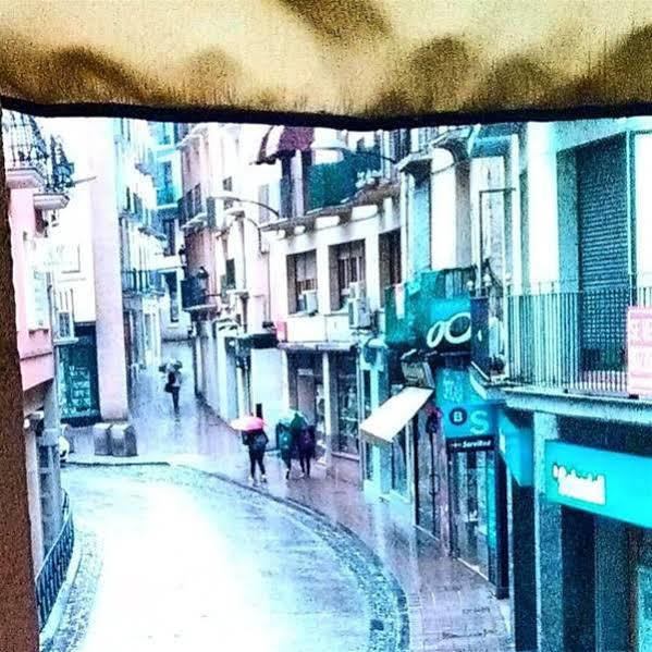 Hostal Pirineos Barbastro Zewnętrze zdjęcie